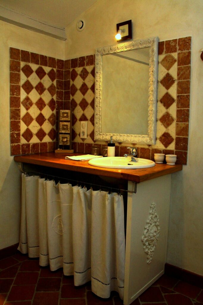Chambre2b.jpg